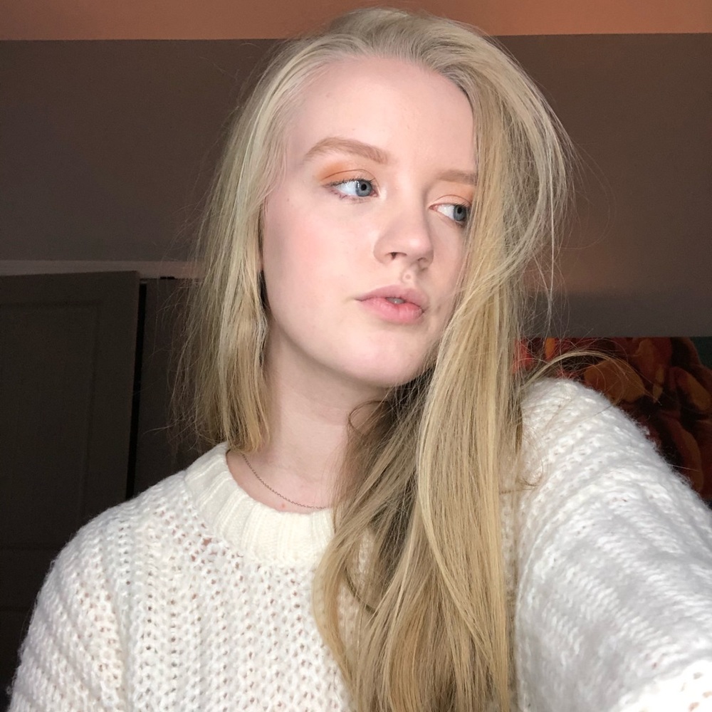 Meet your Posher, Emily